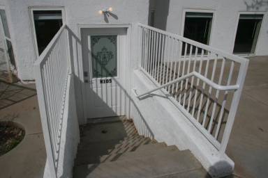 Main picture of 1060 N Louis St