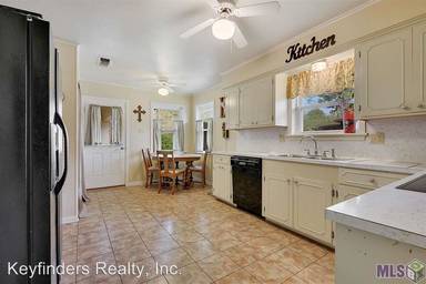 Main picture of 347 Corby Dr