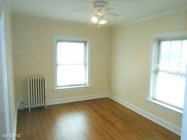 Main picture of 914 Crain St