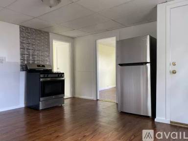 Main picture of 29 Bourque St
