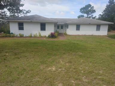 Main picture of 3270 N Stirrup Dr