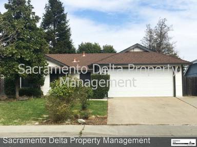 Main picture of 2791 Betty Way