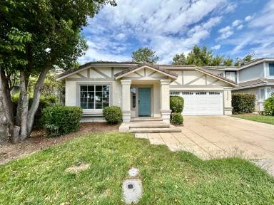 Main picture of 43175 Camino Caruna