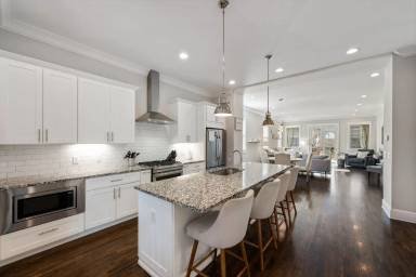 Main picture of 2909 Murray Cir