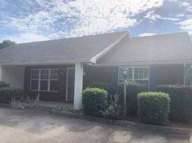 Main picture of 2450 Town Creek Rd W