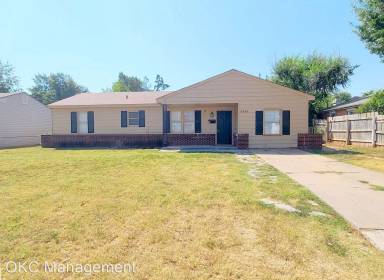 Main picture of 5916 NW 59th St