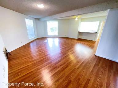 Main picture of 946 Tamarack Ln