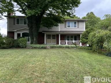 Main picture of 6825 Dutch Hill Rd