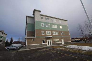 Main picture of 6942 Meadow St