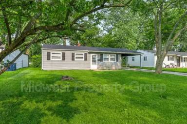 Main picture of 24 Boles Ave