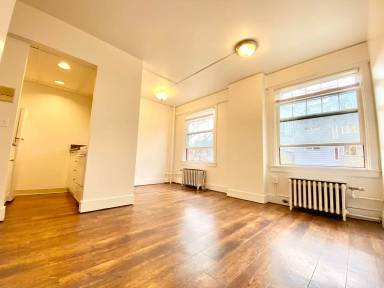 Main picture of Burlingame Apartments