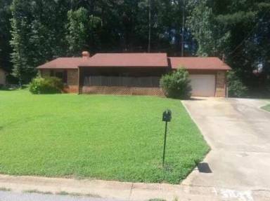 Main picture of 4326 Old Lake Dr