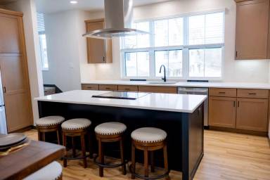 Main picture of 812 Goldenrod Dr
