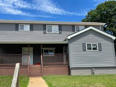 Main picture of 4715 Primm St