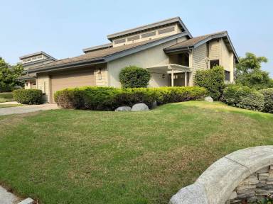 Main picture of 6667 La Jolla Scenic Dr S