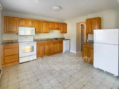 Main picture of 329 Chestnut St