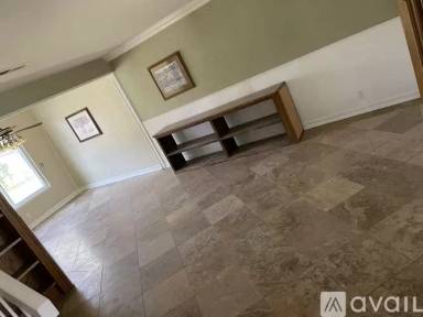 Main picture of 6457 Nightingale St