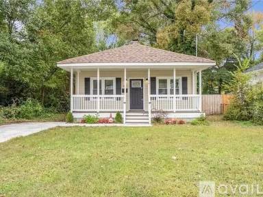 Main picture of 14 Benton Ave