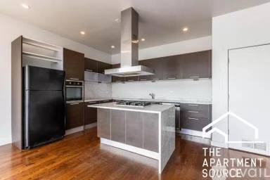 Main picture of 2503 W Fullerton Ave