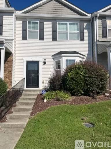 Main picture of 37 Arbor Hill Pl