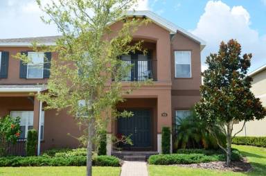 Main picture of 9100 Grey Moss Dr