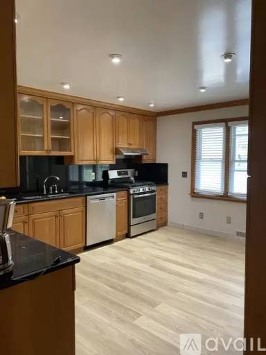 Main picture of 26 Chestnut St