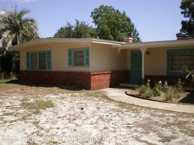 Main picture of 214 Woodlawn Dr