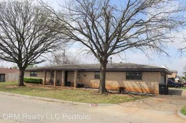 Main picture of 2109 Ridgewood Dr