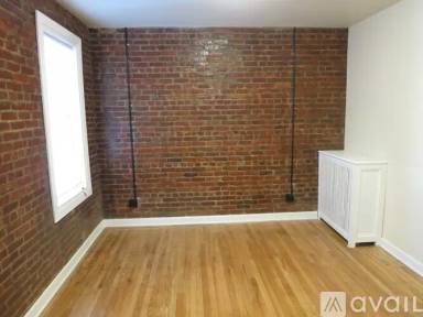 Main picture of 100 75th St