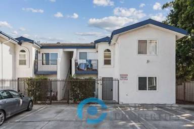 Main picture of 1016 Hornblend St