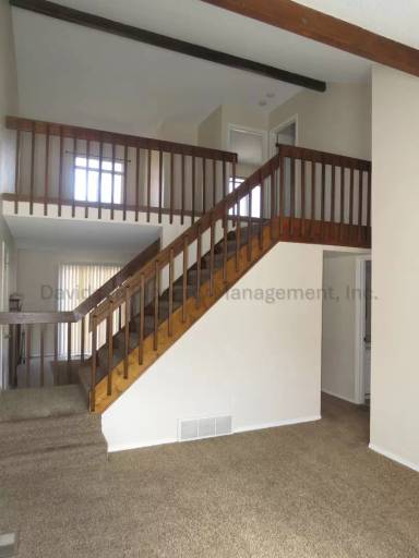 Main picture of 7049 White Buffalo Rd