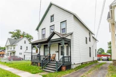 Main picture of 135 North St