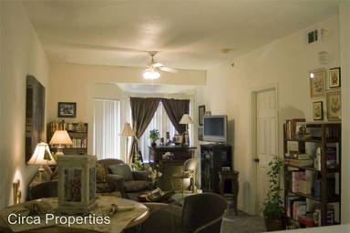 Main picture of Looking Glass Apartments