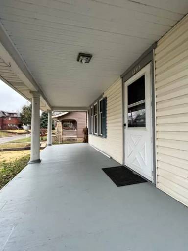 Main picture of 1245 McGregor Ave NW