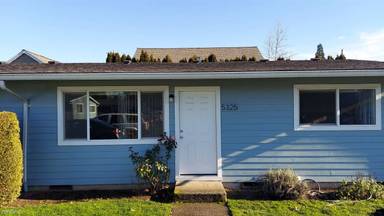 Main picture of 5325 SE Henry St
