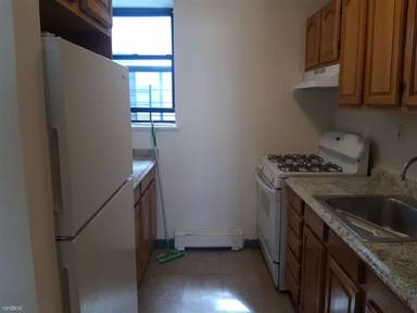 Main picture of 1110 Saint Johns Pl