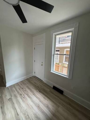 Main picture of 538 S Lime St
