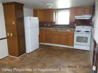 Main picture of 56 E Franklin St