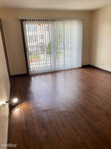Main picture of 70 Yates Ave