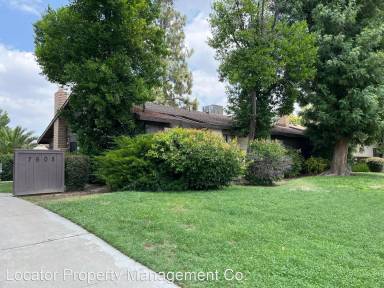 Main picture of 7608 N Laurelglen Blvd