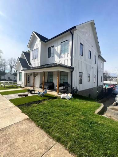 Main picture of 1915 Forest Ave