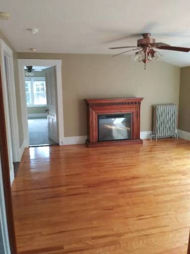 Main picture of 18 Auburn St