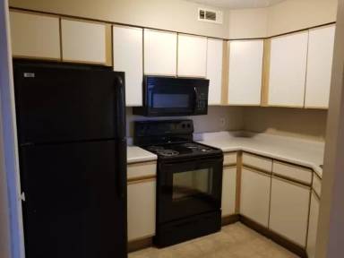 Main picture of 855 Clyde Ave