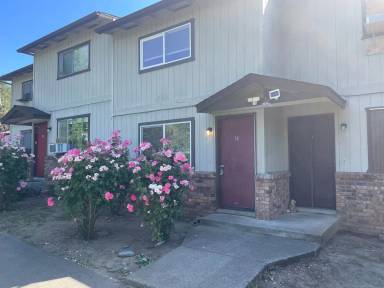 Main picture of Grants Pass - Fairview Ave, 2024 NE - C