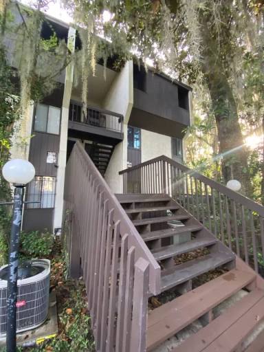 Main picture of 2658 SW 14th Dr