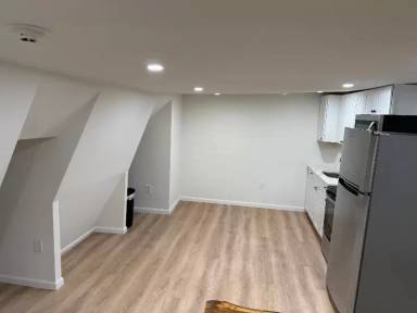 Main picture of 205 N Furnace St