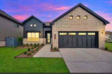 Main picture of 32406 Fly Fish Way