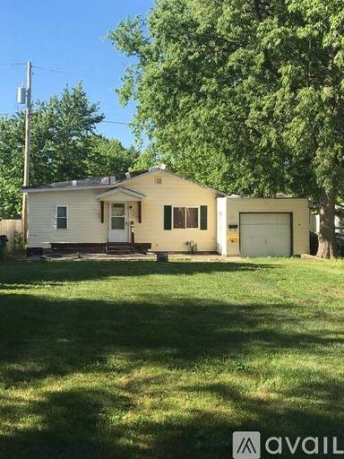 Main picture of 1127 Garst Ave