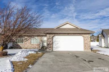 Main picture of 3081 Stoneridge Cir