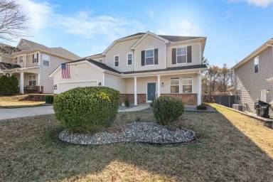 Main picture of 124 Scottish Ave